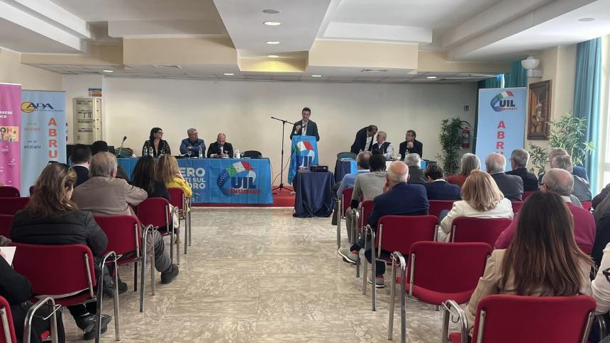 Uil pensionati Abruzzo, proposta l’app per gli iscritti