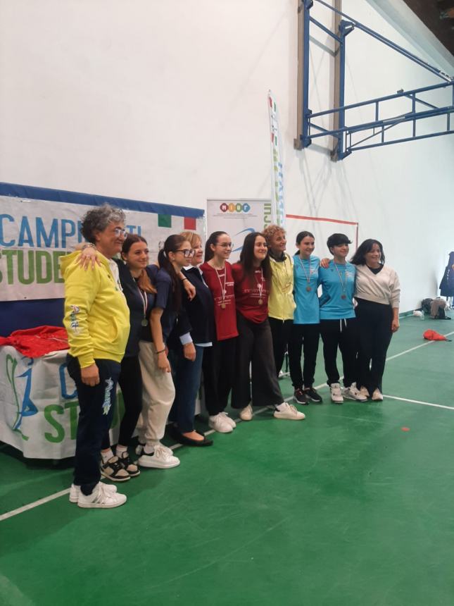 Studenti del “Mattioli-D’Acquisto“ sul podio della fase regionale di tennistavolo