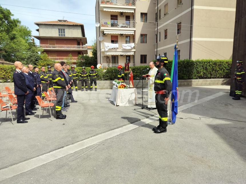 La statua di Santa Barbara ai vigili del fuoco di Vasto: “Pilastri anche nel settore marittimo”