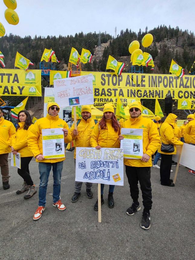 "Al Brennero centinaia di abruzzesi per chiedere stop ai prodotti stranieri senza regole"