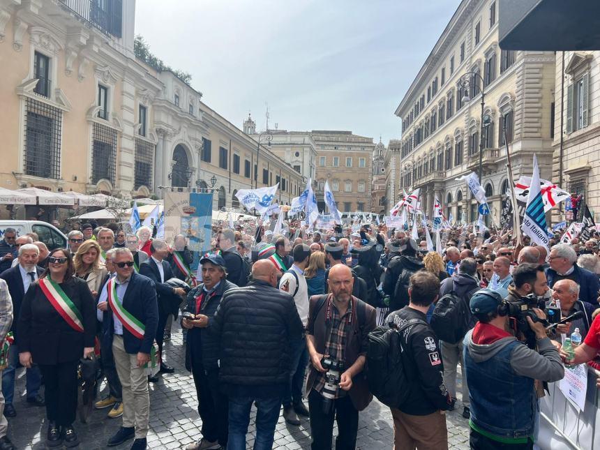 5mila balneari a Roma anche dal Vastese: "Si metta fine al caos in corso sulle concessioni"