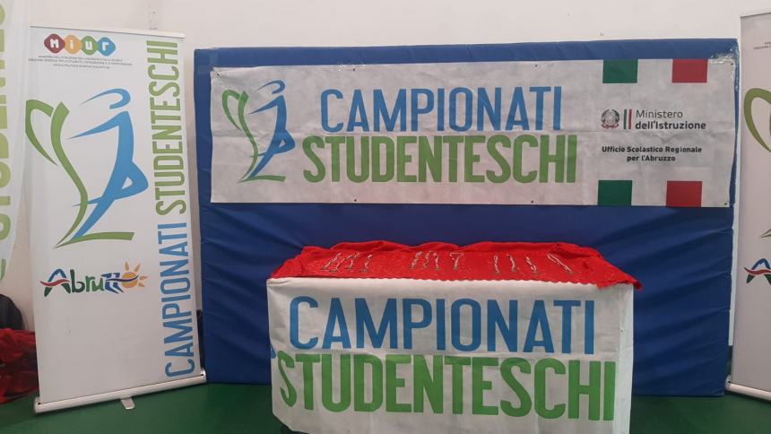 Studenti del “Mattioli-D’Acquisto“ sul podio della fase regionale di tennistavolo