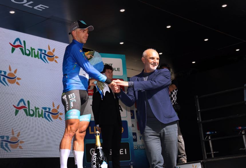 Il veronese Enrico Zanoncello vince la 1ª tappa del Giro d’Abruzzo 