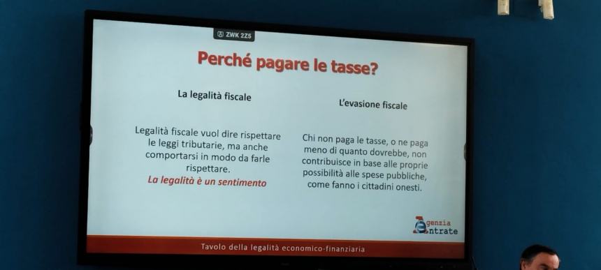 Lezione di legalità agli studenti in materia di economia e finanza