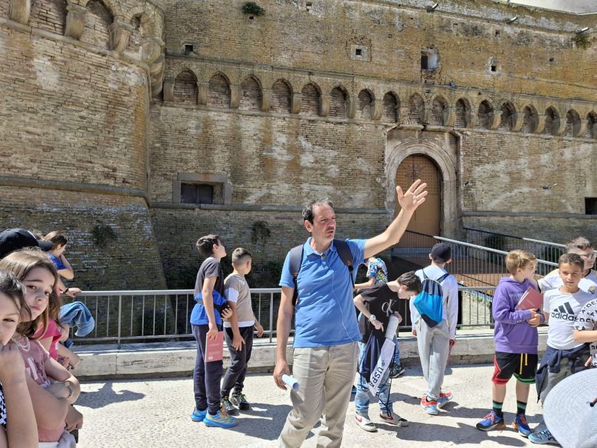 Le quinte A e C della Spataro alla ricerca della … storia locale