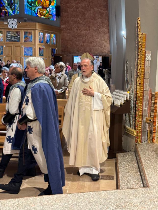 L'intronizzazione di San Timoteo alla festa parrocchiale del compatrono