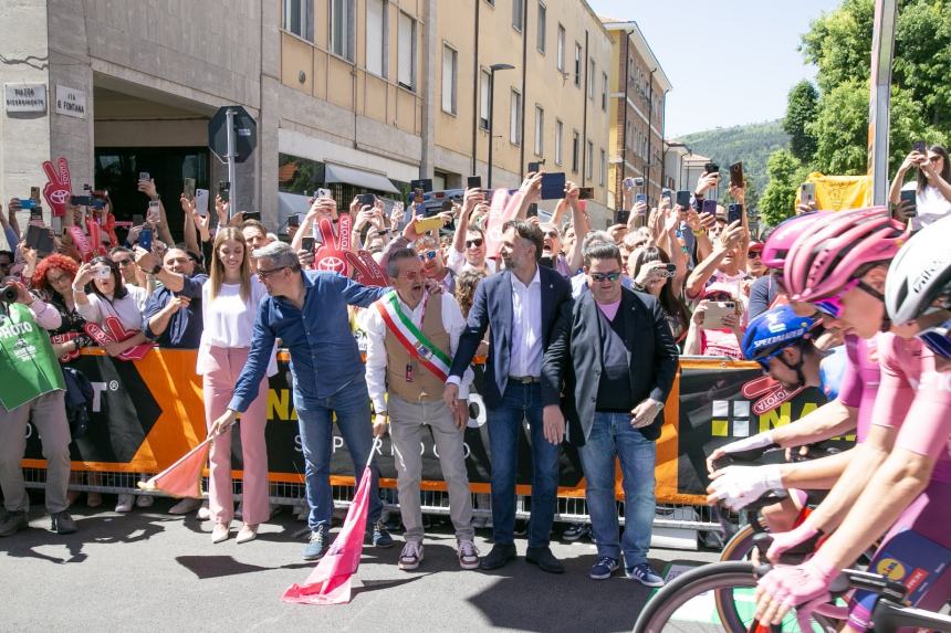 Giro d'Italia in Abruzzo: al via la tappa Avezzano-Napoli