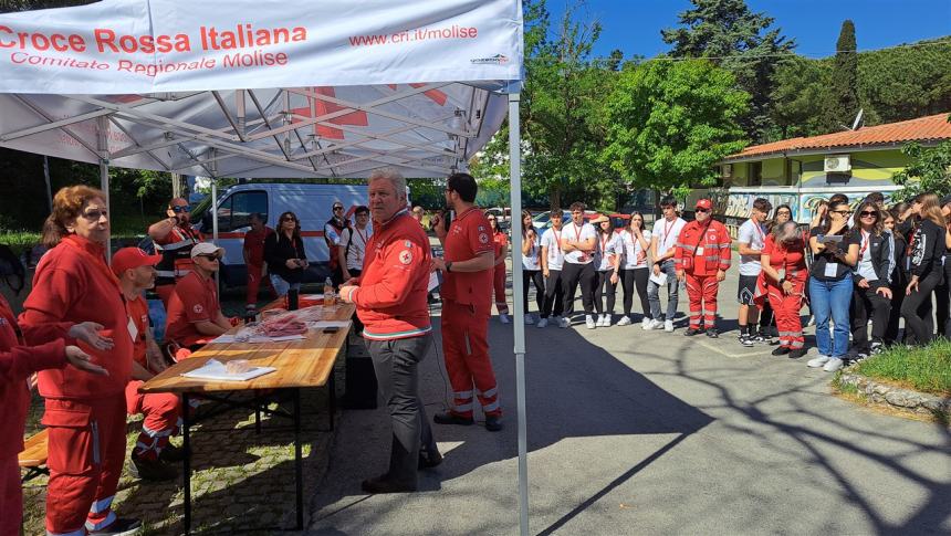 "Olimpiadi di primo soccorso", gli studenti imparano a salvare vite