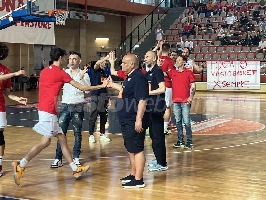 La Vasto Basket mette un piede in finale: Campli dominata al PalaBcc