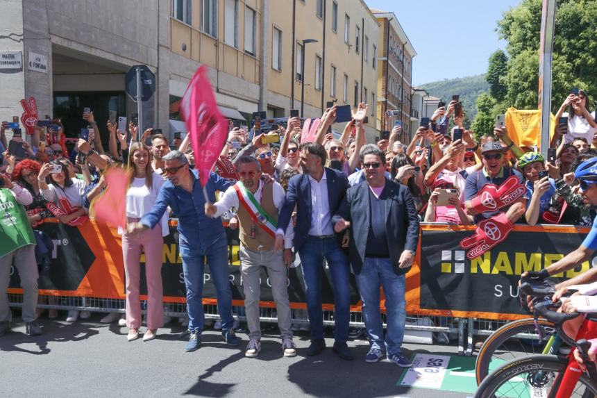 Giro d'Italia in Abruzzo: al via la tappa Avezzano-Napoli