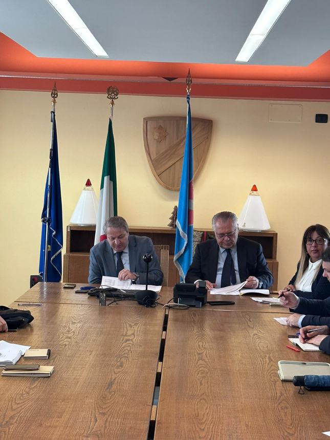 Aree interne e strategie di sviluppo urbano, Comuni a confronto con la Regione