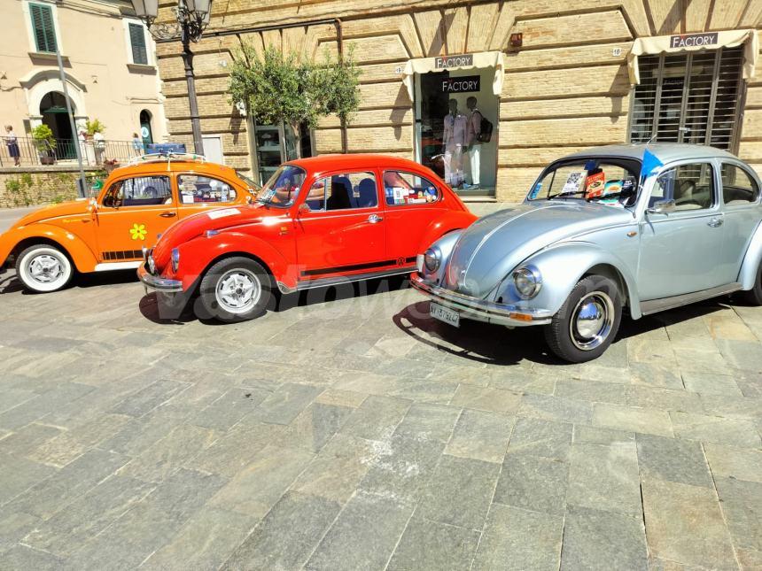 "Bugs on the sea", dalla Porsche alla Dune buggy: icone Volkswagen in piazza Rossetti 