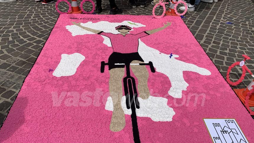 Casalbordino in festa per l’11esima tappa  del Giro-E: “Rimarrà nella storia”