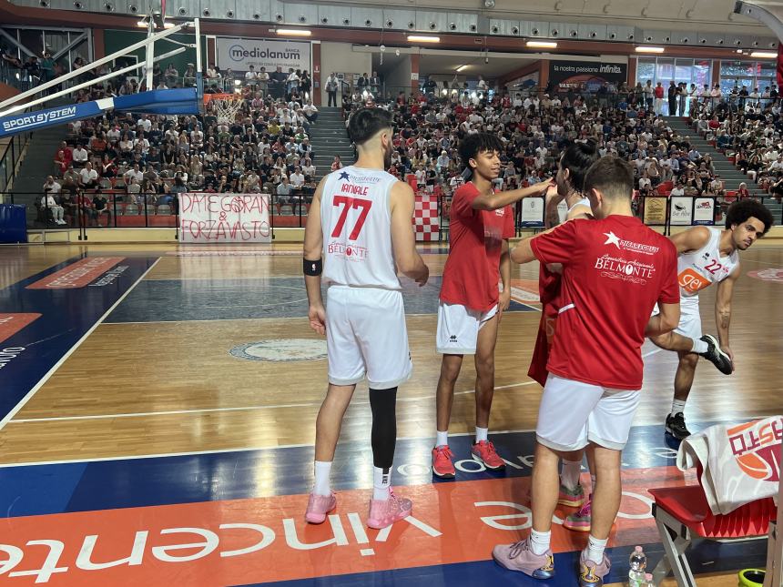 Vasto Basket, un passo verso la B interregionale: il derby è biancorosso