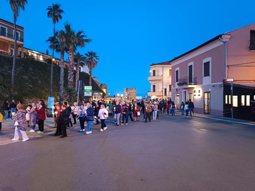 Pellegrinaggio e grande processione delle candele con la Madonna di Fatima