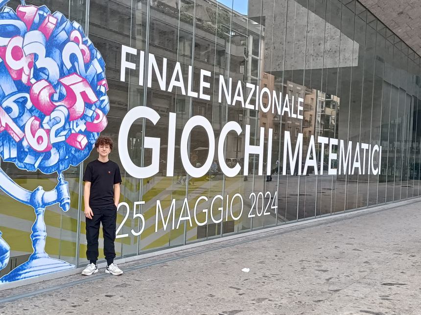 Alunni della Spataro e delle Paolucci a Milano alle finali dei Giochi Matematici della Bocconi