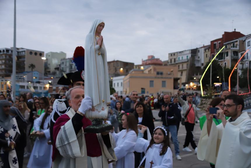 La partenza della Madonna di Fatima