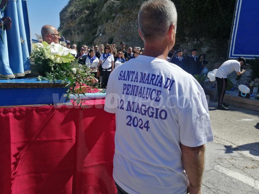 Madonna di Pennaluce, in tanti alla processione in mare: "Emozione di fede e tradizione" 