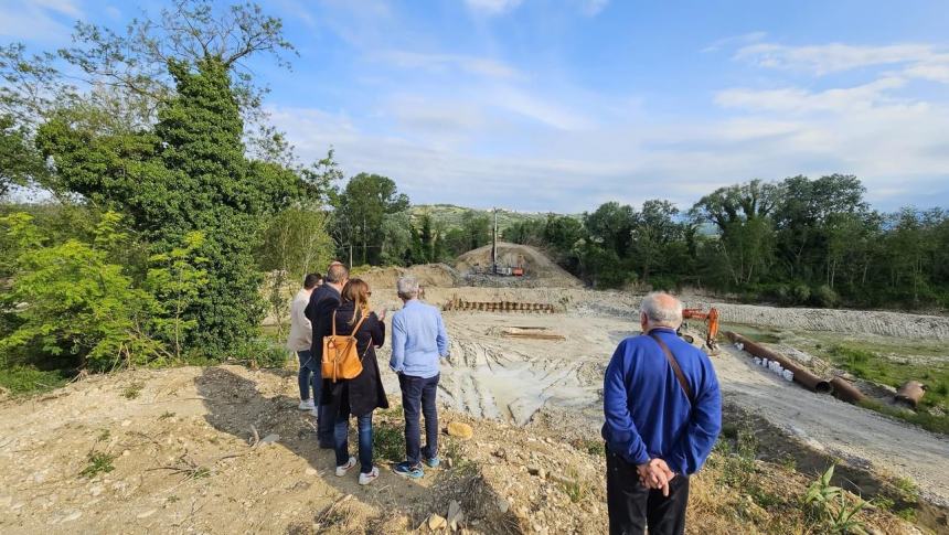 Procedono  i lavori di ricostruzione del ponte Guastacconcio sulla Sp97