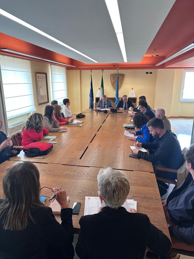 Aree interne e strategie di sviluppo urbano, Comuni a confronto con la Regione