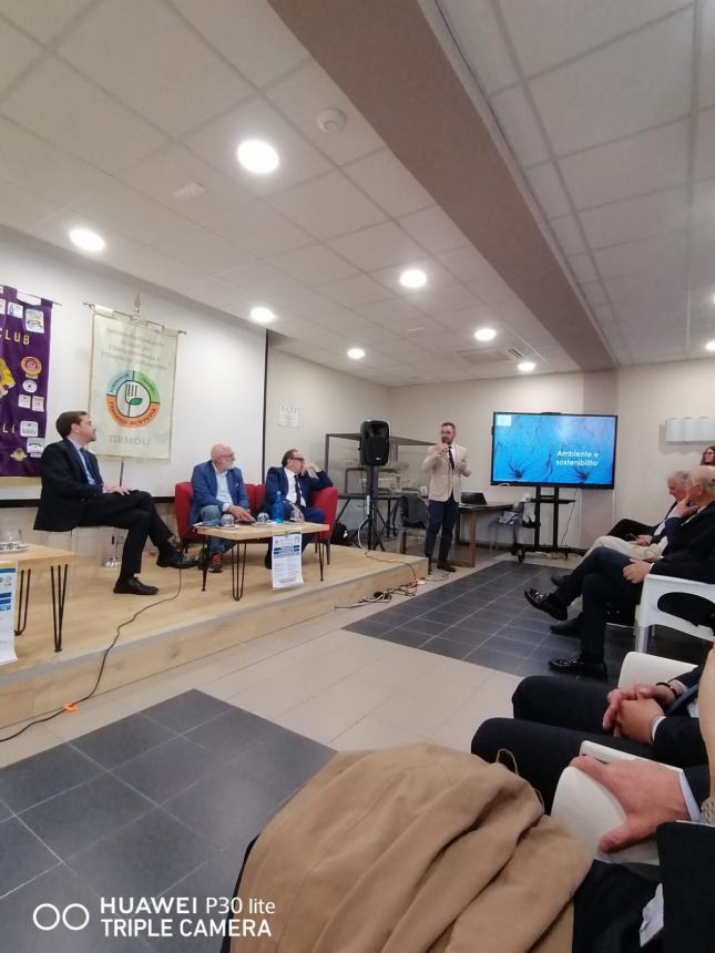 L'incontro su "Innovazione e sostenibilità, per un mondo resiliente"