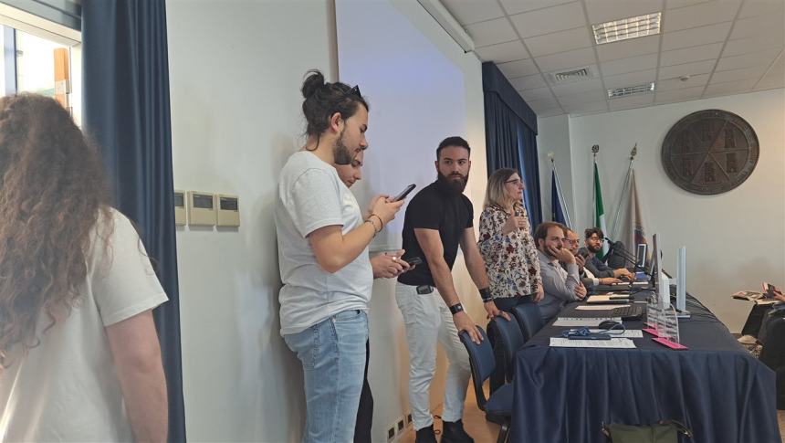 Studenti molisani si sfidano con gli spot generativi dell'AI