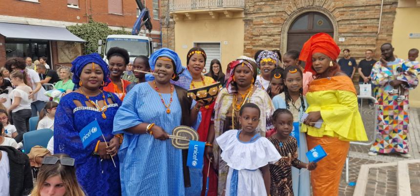 Canti e balli a San Salvo al “Rodari e Unicef in festa” per l’importanza dei diritti dei bambini