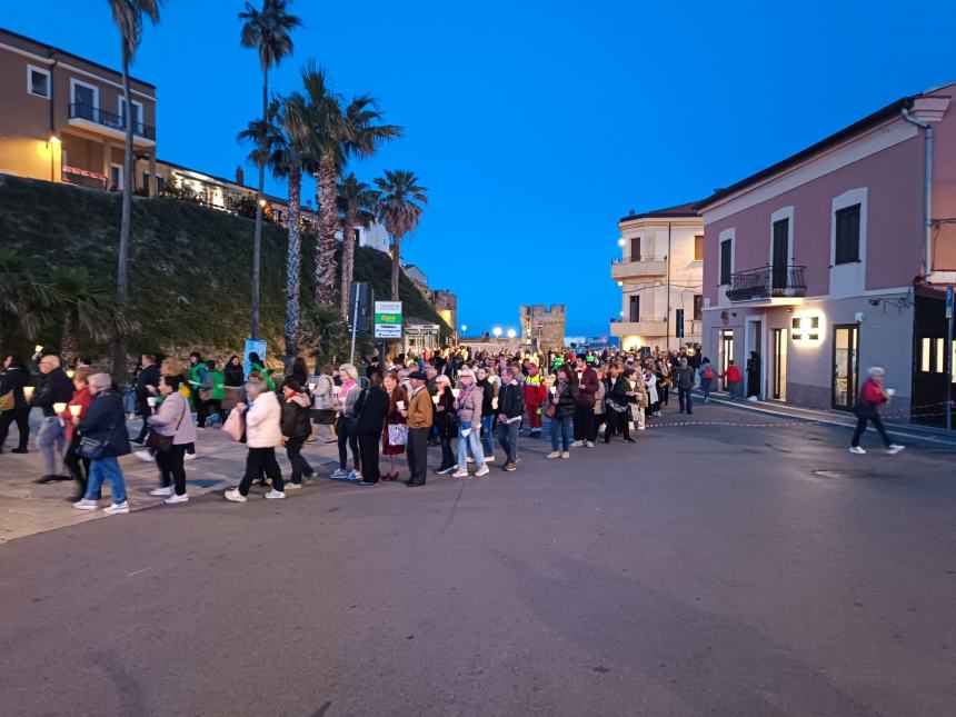 Pellegrinaggio e grande processione delle candele con la Madonna di Fatima