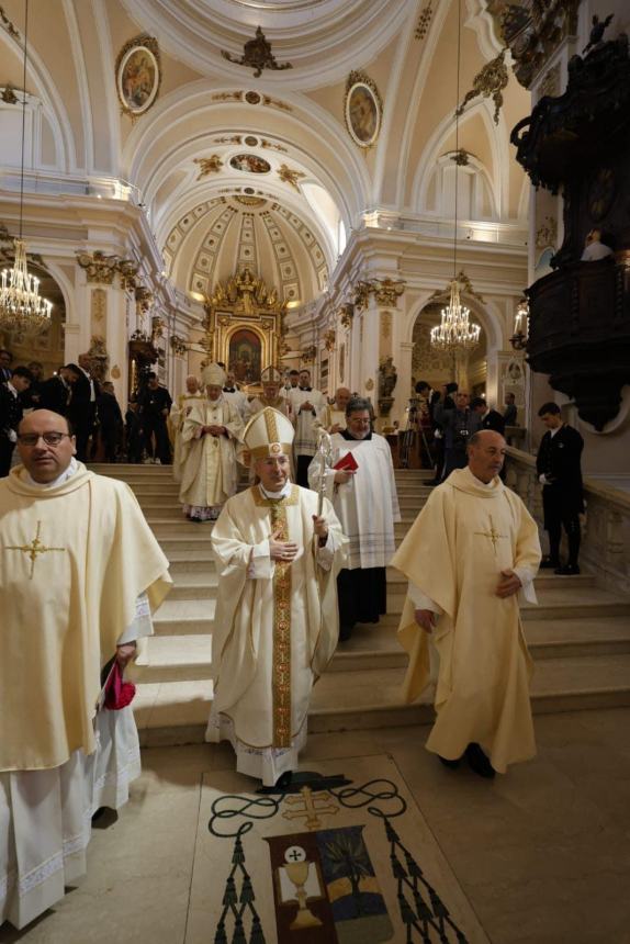 A Chieti  la cerimonia di ordinazione di Mauro Lalli come Arcivescovo e Nunzio Apostolico