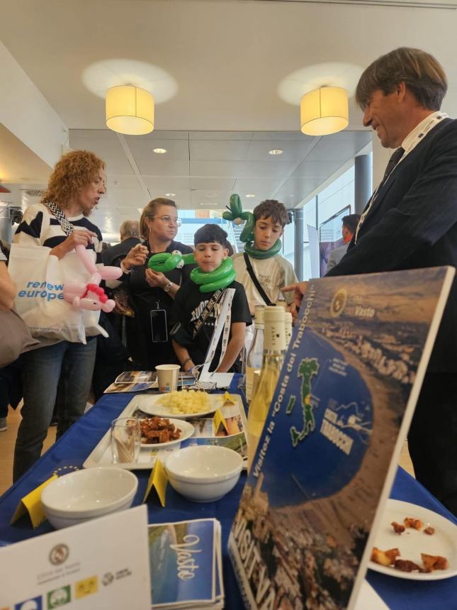 A Bruxelles stand di Vasto alla Giornata Porte aperte con le  istituzioni europee 