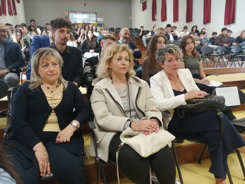 Processo penale simulato al Palizzi, gli studenti: "Esperienza unica" 