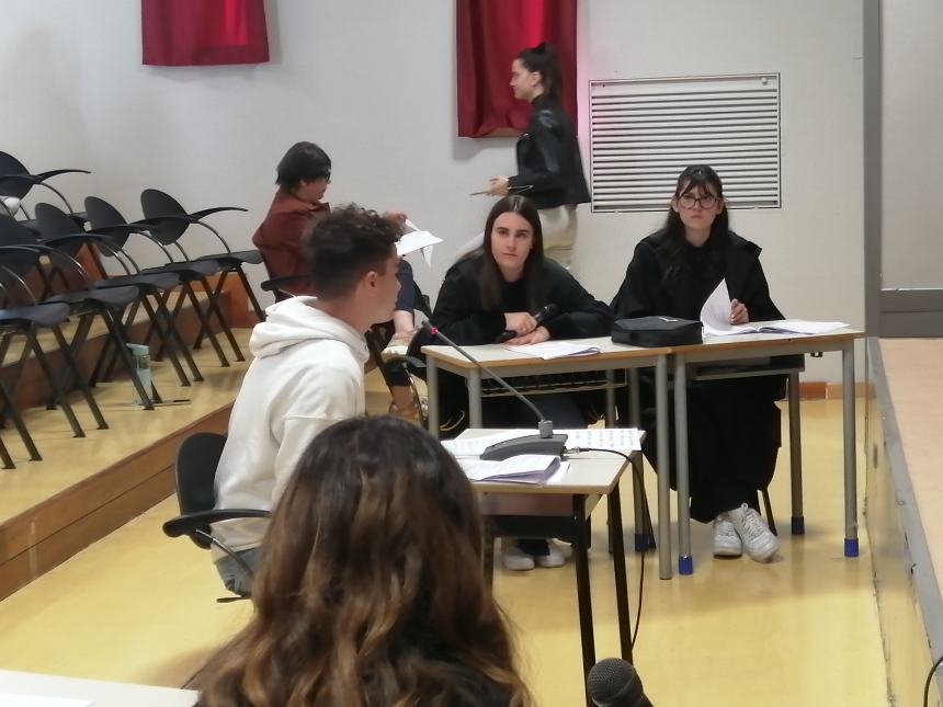 Processo penale simulato al Palizzi, gli studenti: "Esperienza unica" 