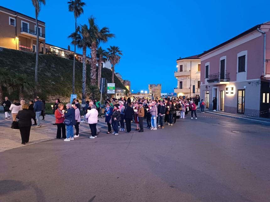 Pellegrinaggio e grande processione delle candele con la Madonna di Fatima