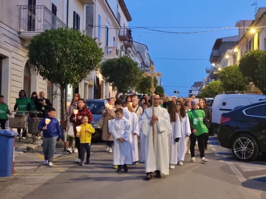 Pellegrinaggio e grande processione delle candele con la Madonna di Fatima