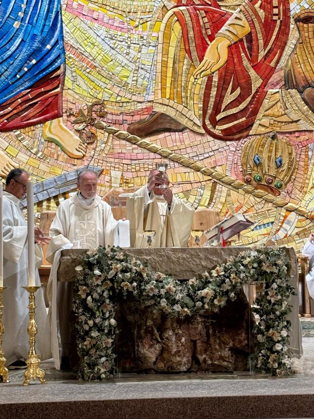 L'intronizzazione di San Timoteo alla festa parrocchiale del compatrono