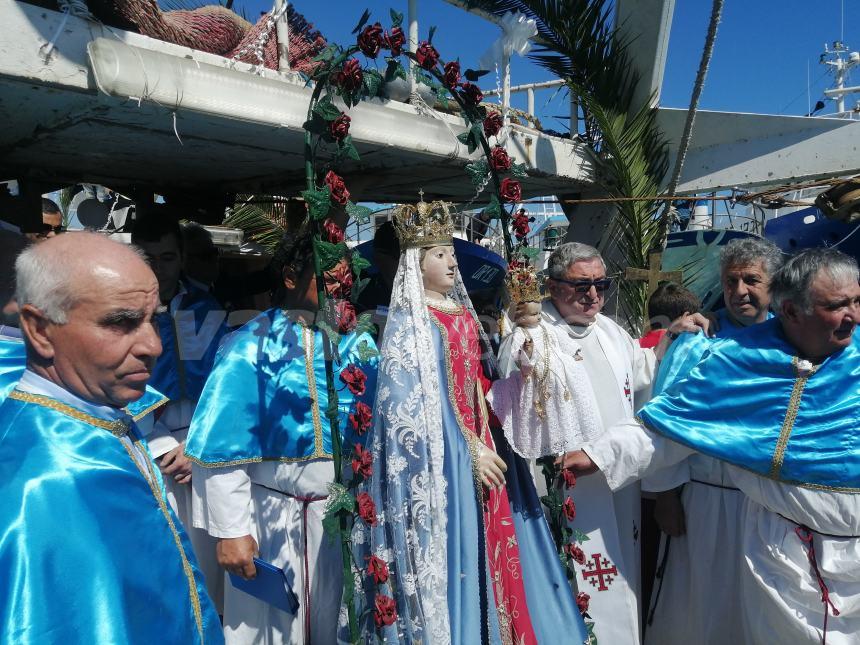 Madonna di Pennaluce, in tanti alla processione in mare: "Emozione di fede e tradizione" 