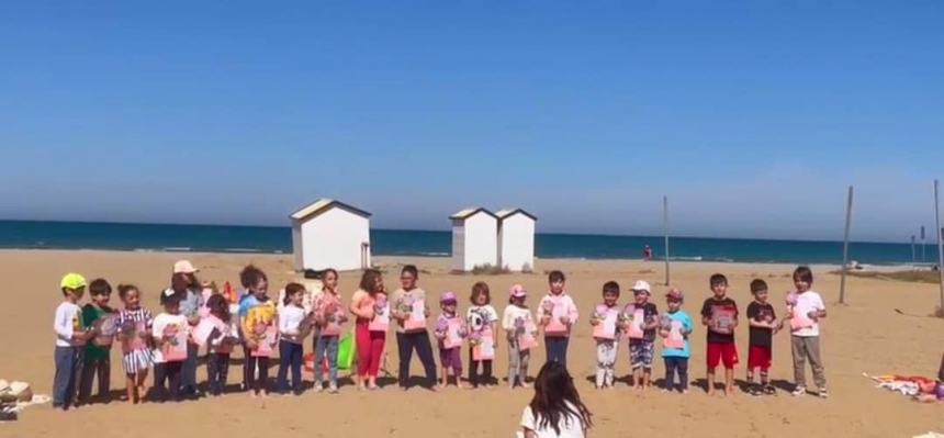 A Vasto  tra l’arte e il mare i bimbi della scuola d’infanzia celebrano la festa della mamma 