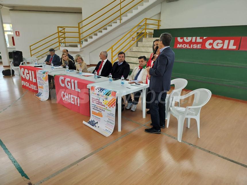 A San Salvo Cgil Chieti e Molise: “Bisogna ridare dignità al lavoro con politiche comuni”