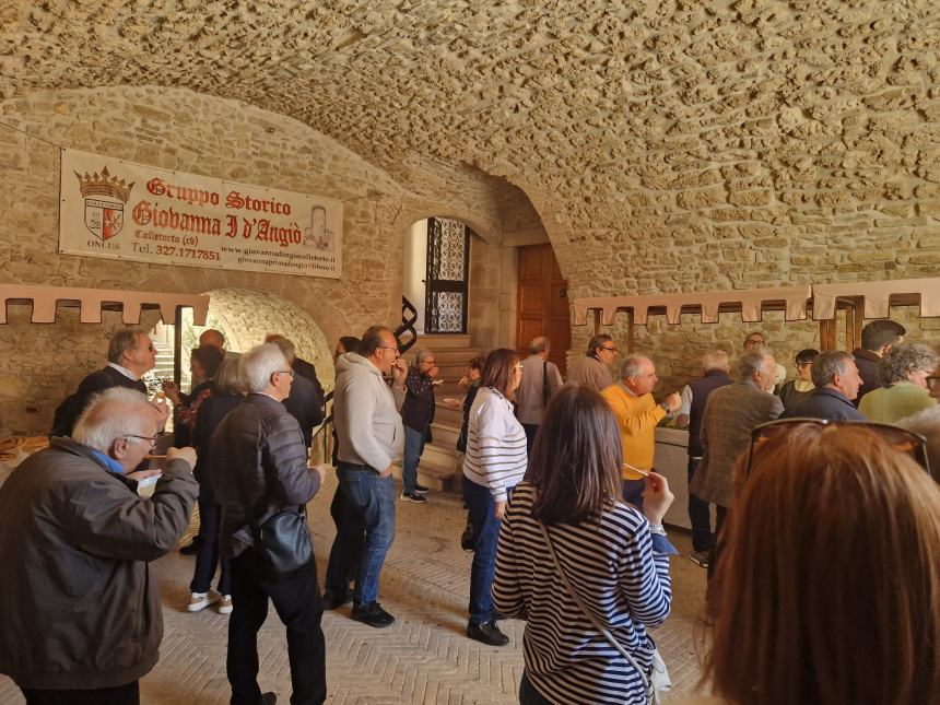 Giornata nazionale dei castelli, l’omaggio alla torre di Giovanna I d’Angiò 