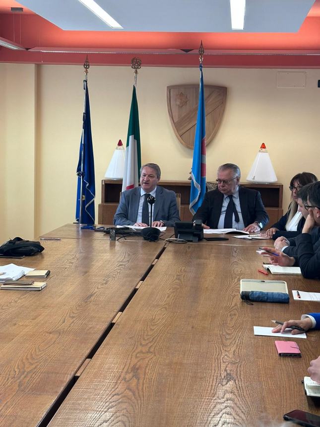 Aree interne e strategie di sviluppo urbano, Comuni a confronto con la Regione