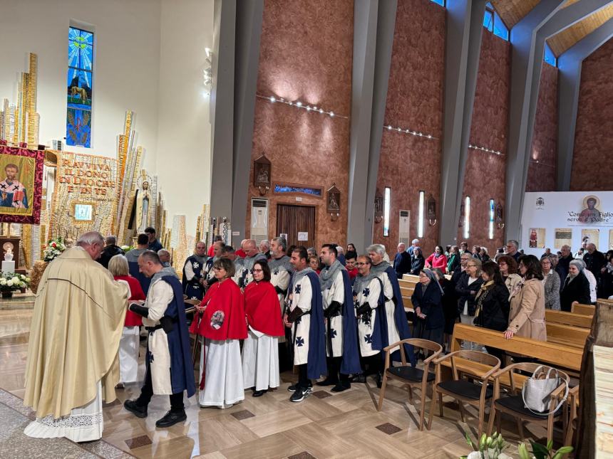 L'intronizzazione di San Timoteo alla festa parrocchiale del compatrono