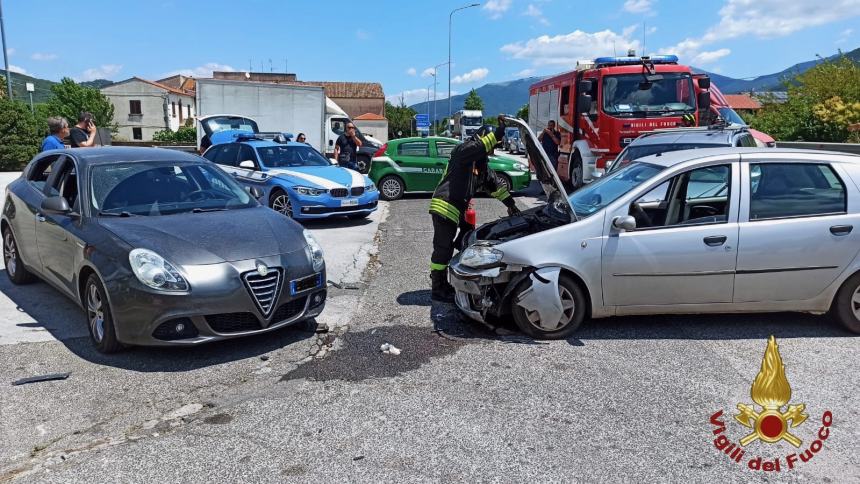 Tamponamento sulla statale 85