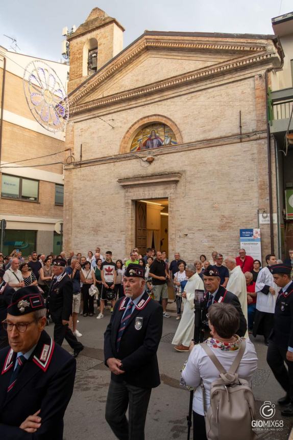 A San Salvo la festa di San Nicola con "il suggestivo imbarco in mare" 