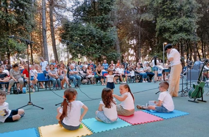 Bambini protagonisti a San Salvo con "Musica e Movimento" della cantautrice Lara Molino