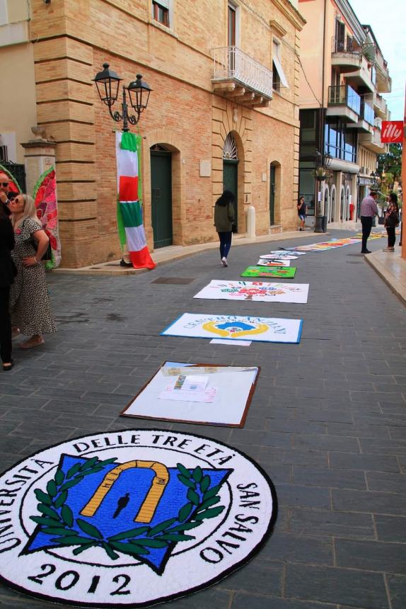 A San Salvo la 4° edizione dell'Infiorata all'Uncinetto 