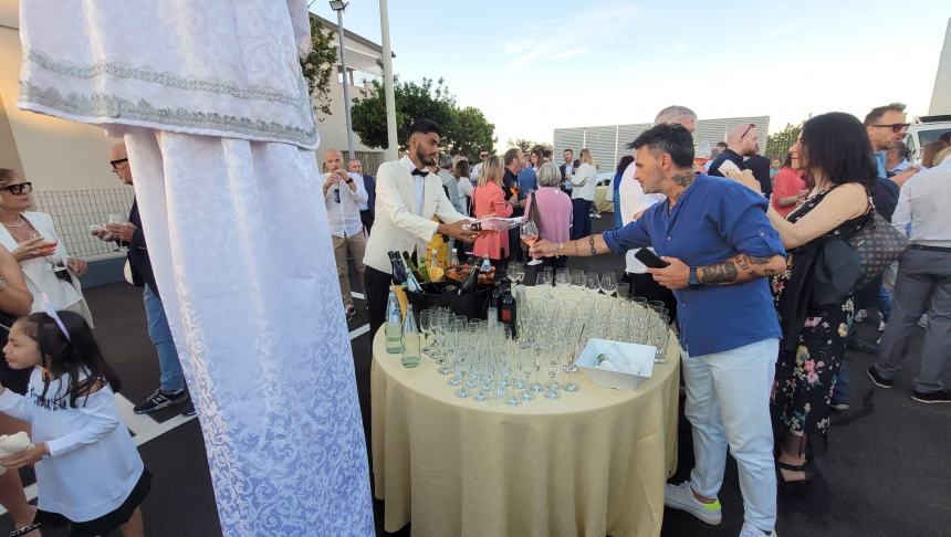 L'inaugurazione in via Corsica