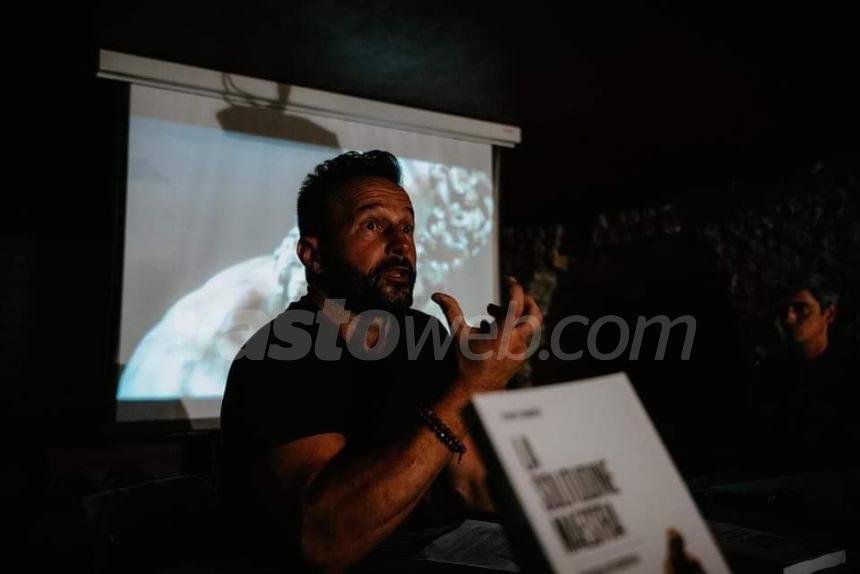 Buon riscontro a San Salvo per la presentazione de “La solitudine maestra”