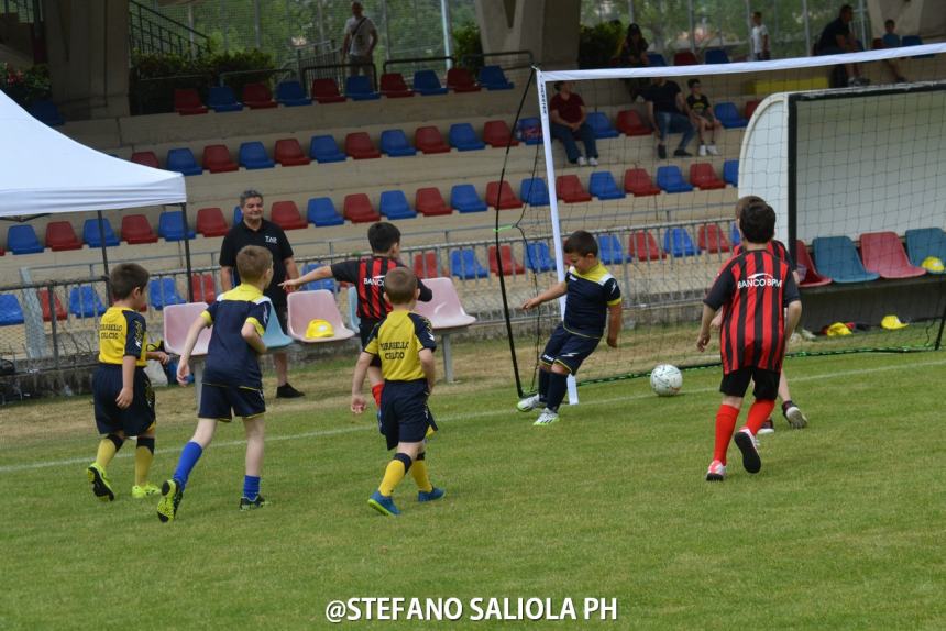 Fun football, uno spettacolo di colori e di entusiasmo