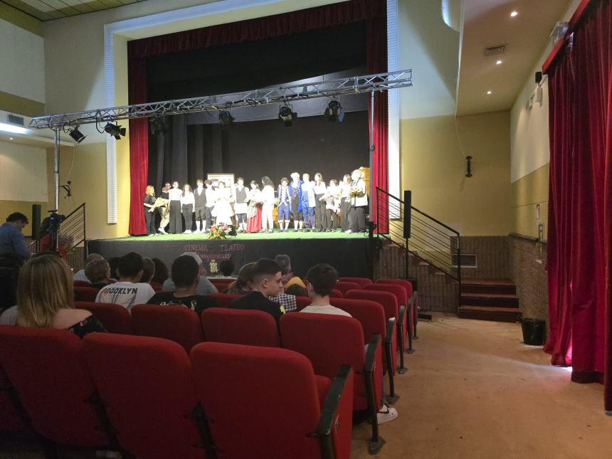 "La Locandiera": in scena i ragazzi del liceo D'Ovidio al Risorgimento