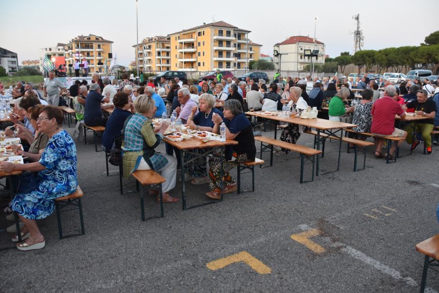 Festa dell'iscritto Cisl in piazza del Papa